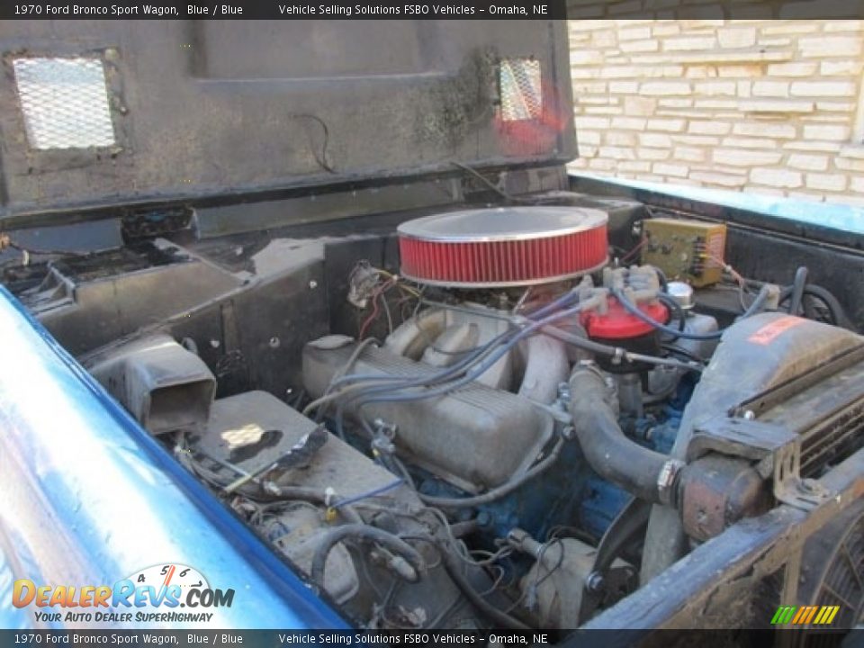 1970 Ford Bronco Sport Wagon Blue / Blue Photo #3