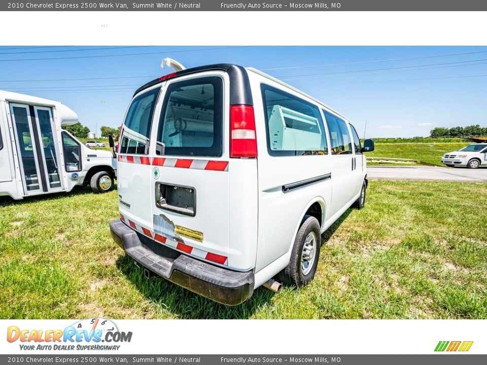 2010 Chevrolet Express 2500 Work Van Summit White / Neutral Photo #4