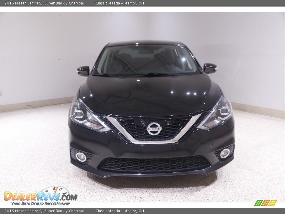 2016 Nissan Sentra S Super Black / Charcoal Photo #2