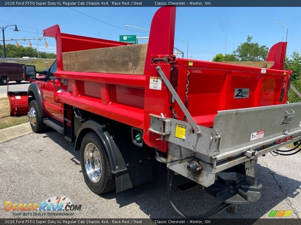 2016 Ford F550 Super Duty XL Regular Cab Chassis 4x4 Race Red / Steel Photo #6