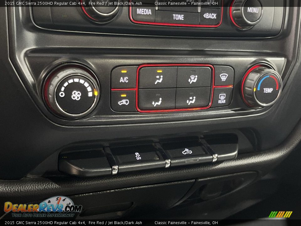 Controls of 2015 GMC Sierra 2500HD Regular Cab 4x4 Photo #8