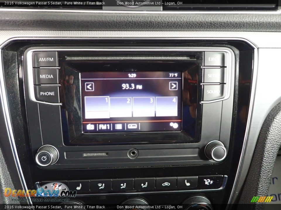 2016 Volkswagen Passat S Sedan Pure White / Titan Black Photo #2