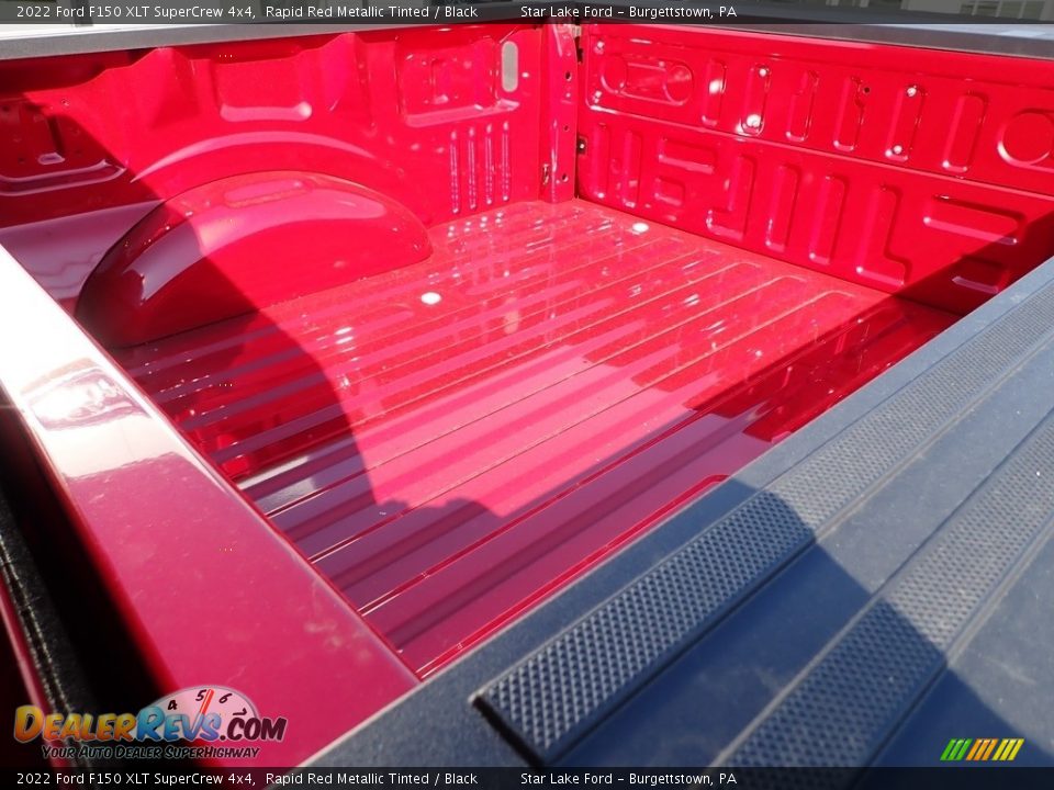 2022 Ford F150 XLT SuperCrew 4x4 Rapid Red Metallic Tinted / Black Photo #11