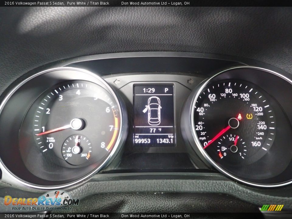 2016 Volkswagen Passat S Sedan Pure White / Titan Black Photo #19