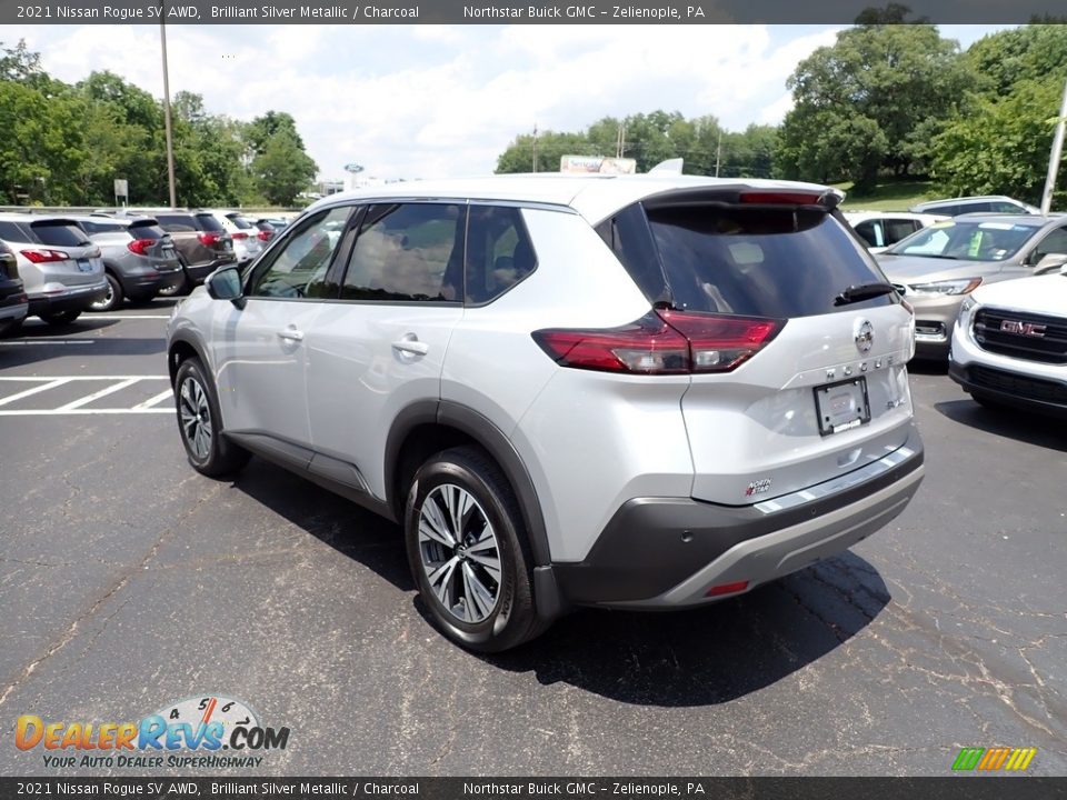 2021 Nissan Rogue SV AWD Brilliant Silver Metallic / Charcoal Photo #3