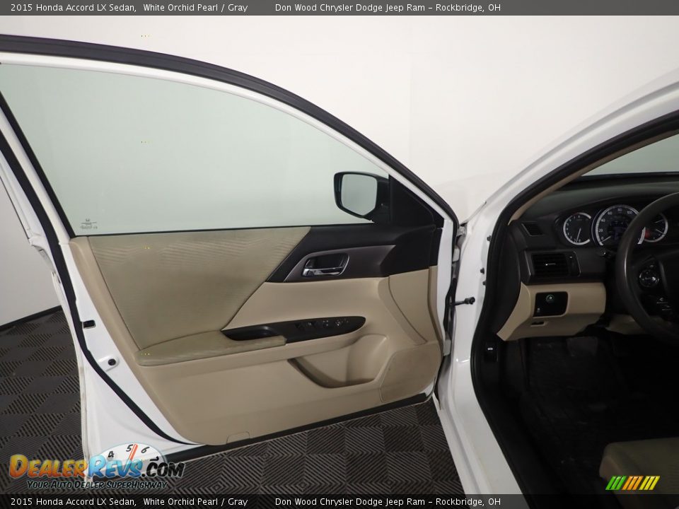 2015 Honda Accord LX Sedan White Orchid Pearl / Gray Photo #11
