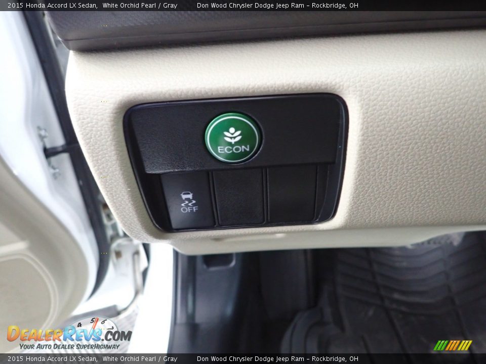 2015 Honda Accord LX Sedan White Orchid Pearl / Gray Photo #15