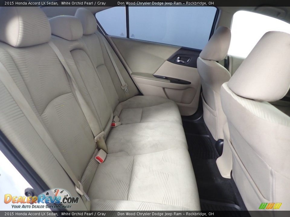 2015 Honda Accord LX Sedan White Orchid Pearl / Gray Photo #29