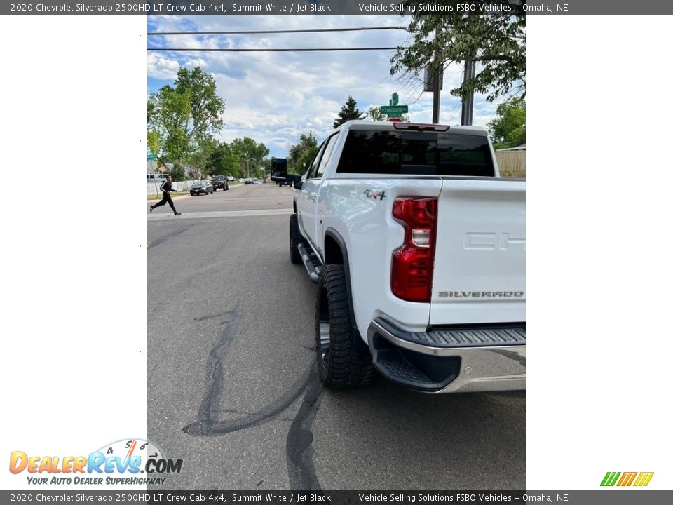 2020 Chevrolet Silverado 2500HD LT Crew Cab 4x4 Summit White / Jet Black Photo #15