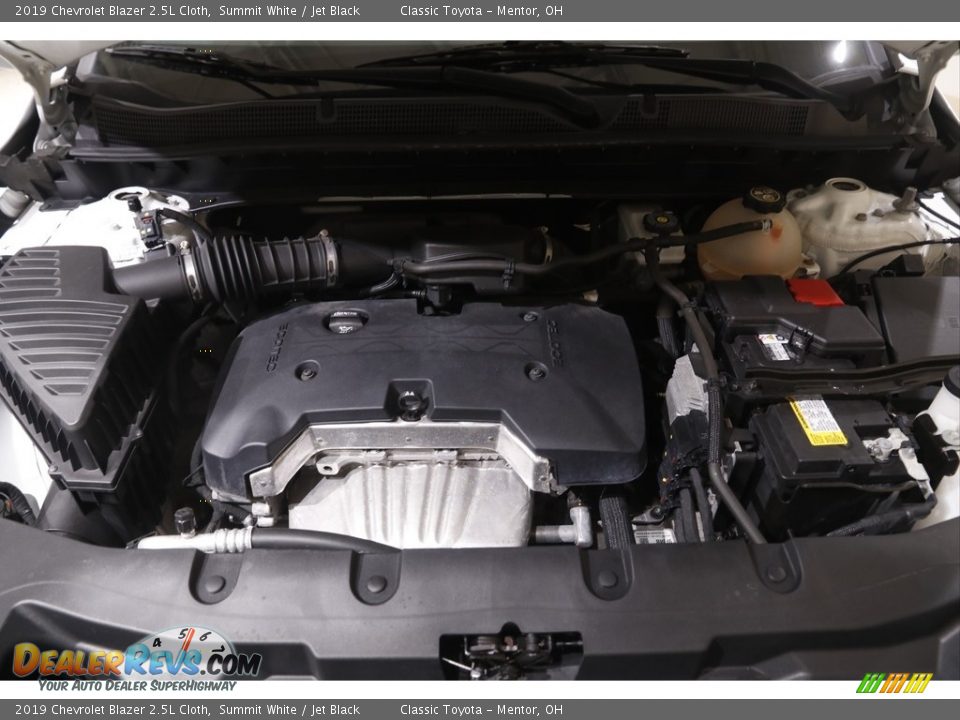 2019 Chevrolet Blazer 2.5L Cloth Summit White / Jet Black Photo #18