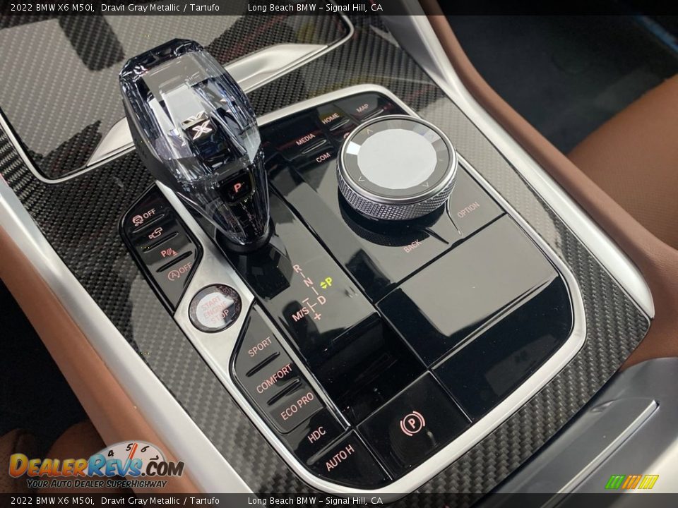 2022 BMW X6 M50i Shifter Photo #23