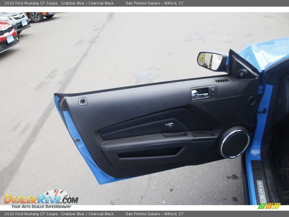 2010 Ford Mustang GT Coupe Grabber Blue / Charcoal Black Photo #9