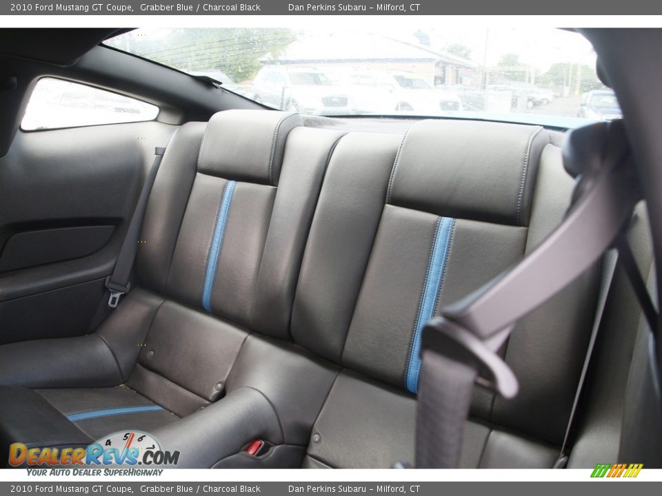 2010 Ford Mustang GT Coupe Grabber Blue / Charcoal Black Photo #11