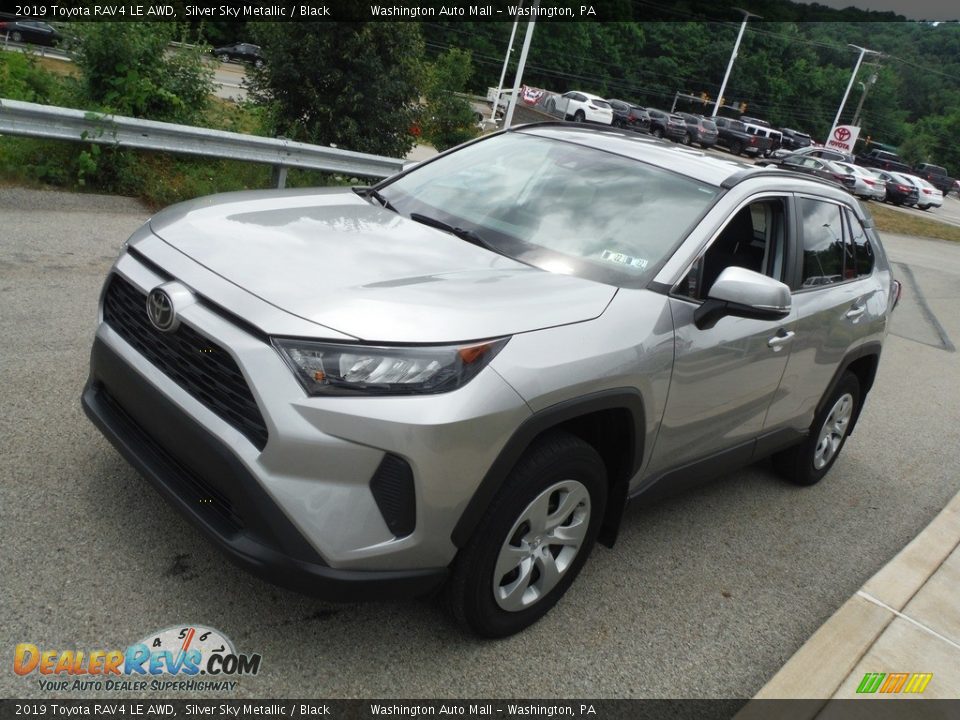 2019 Toyota RAV4 LE AWD Silver Sky Metallic / Black Photo #12