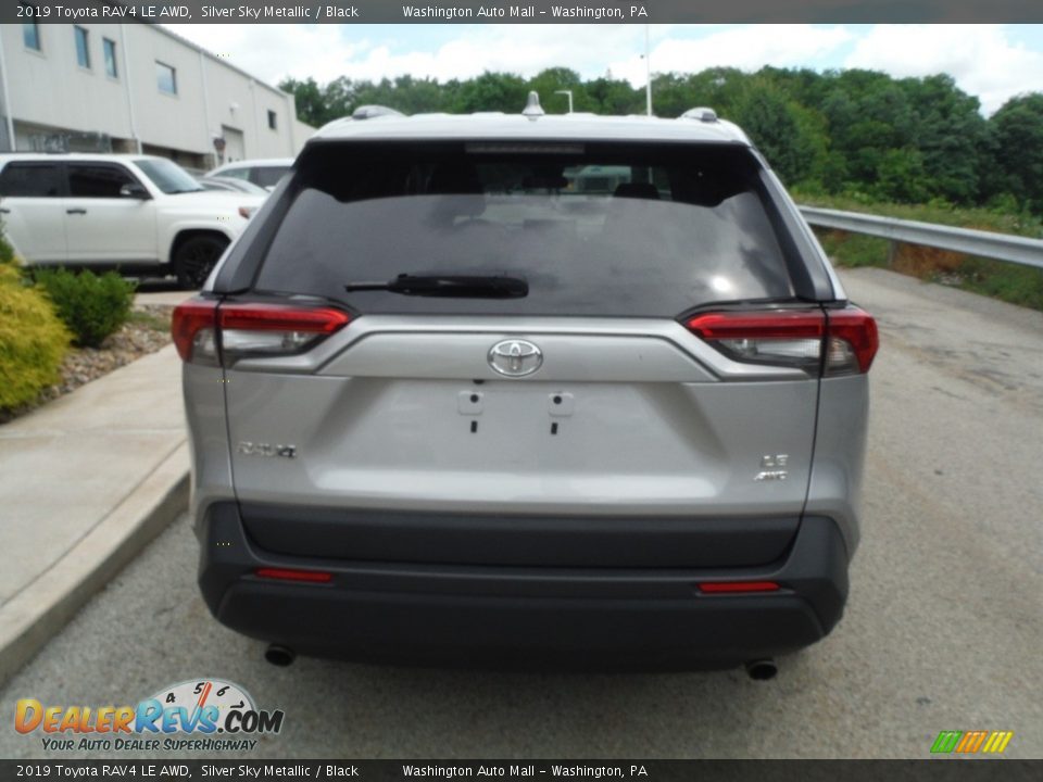 2019 Toyota RAV4 LE AWD Silver Sky Metallic / Black Photo #15