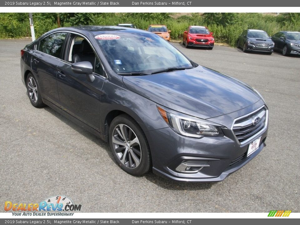 Front 3/4 View of 2019 Subaru Legacy 2.5i Photo #3