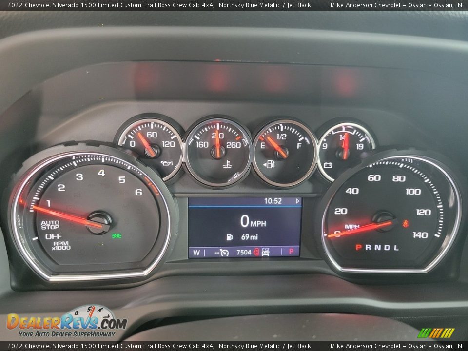 2022 Chevrolet Silverado 1500 Limited Custom Trail Boss Crew Cab 4x4 Gauges Photo #28