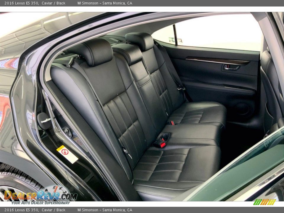 Rear Seat of 2016 Lexus ES 350 Photo #19