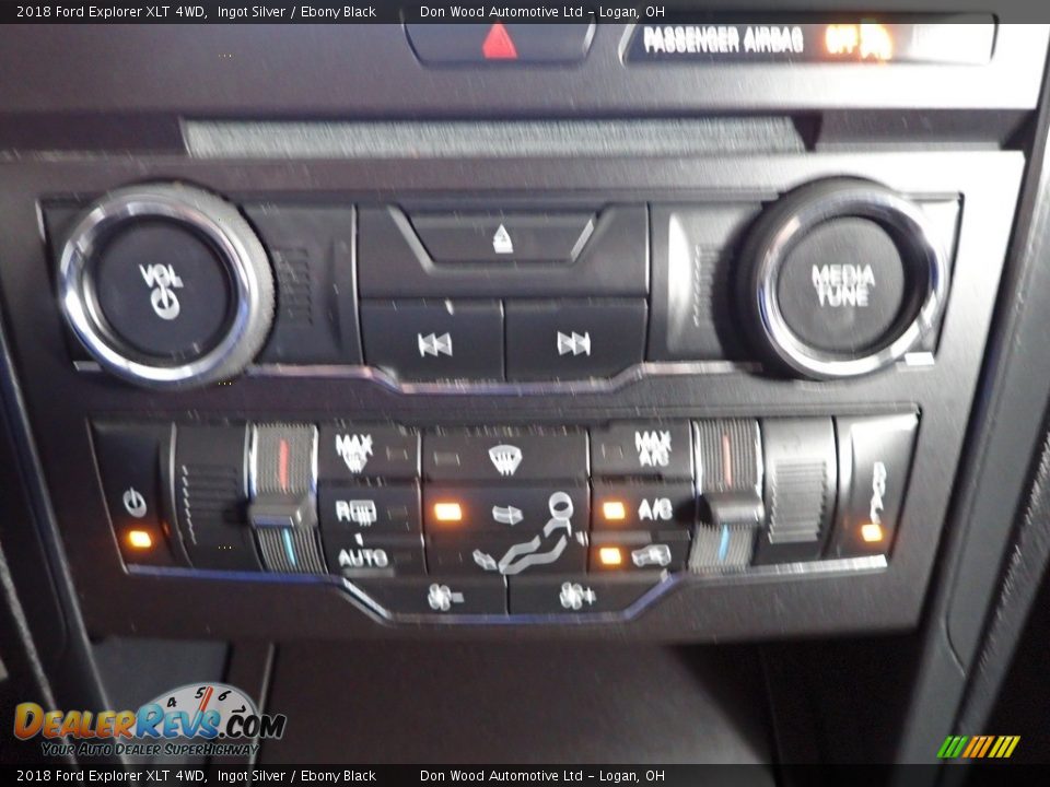 2018 Ford Explorer XLT 4WD Ingot Silver / Ebony Black Photo #19