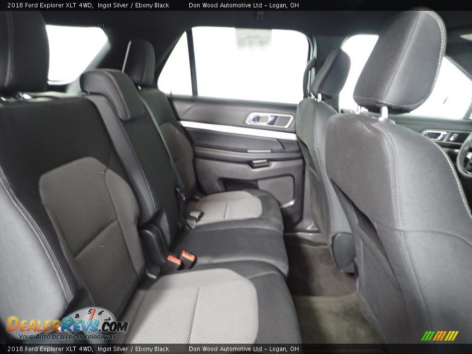 2018 Ford Explorer XLT 4WD Ingot Silver / Ebony Black Photo #30