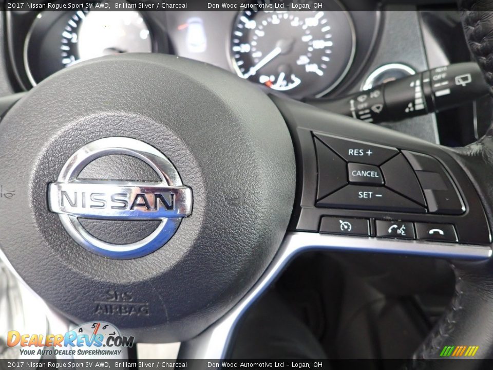 2017 Nissan Rogue Sport SV AWD Brilliant Silver / Charcoal Photo #18
