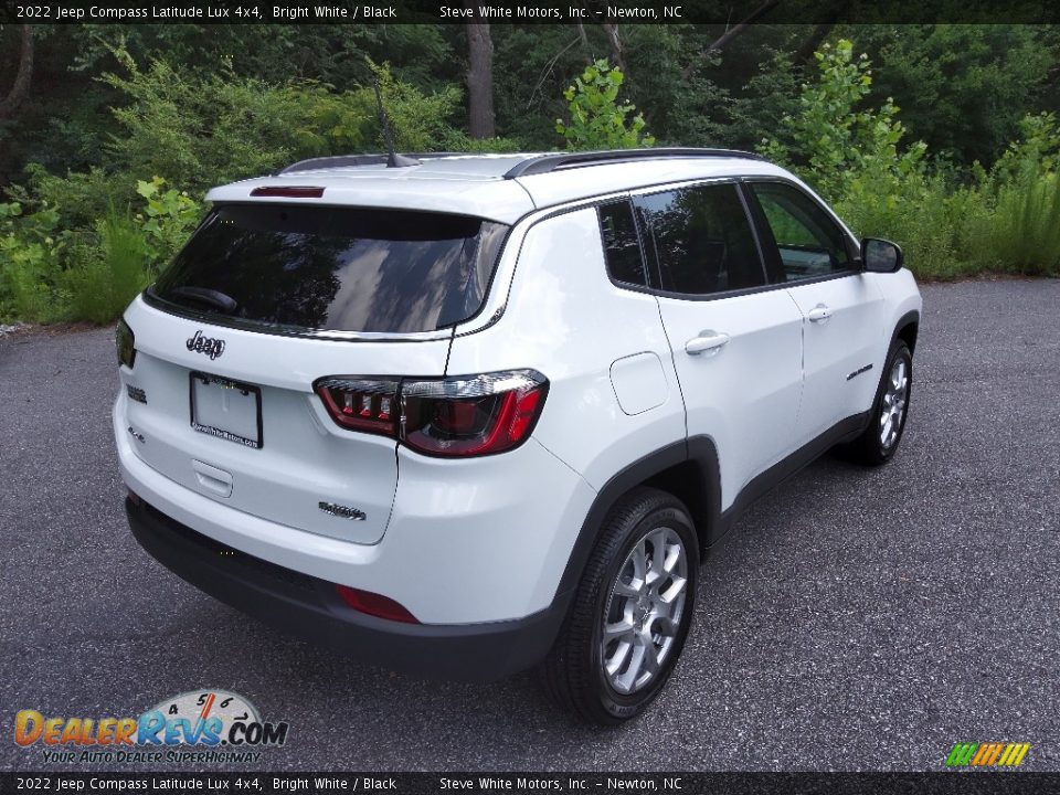 2022 Jeep Compass Latitude Lux 4x4 Bright White / Black Photo #6