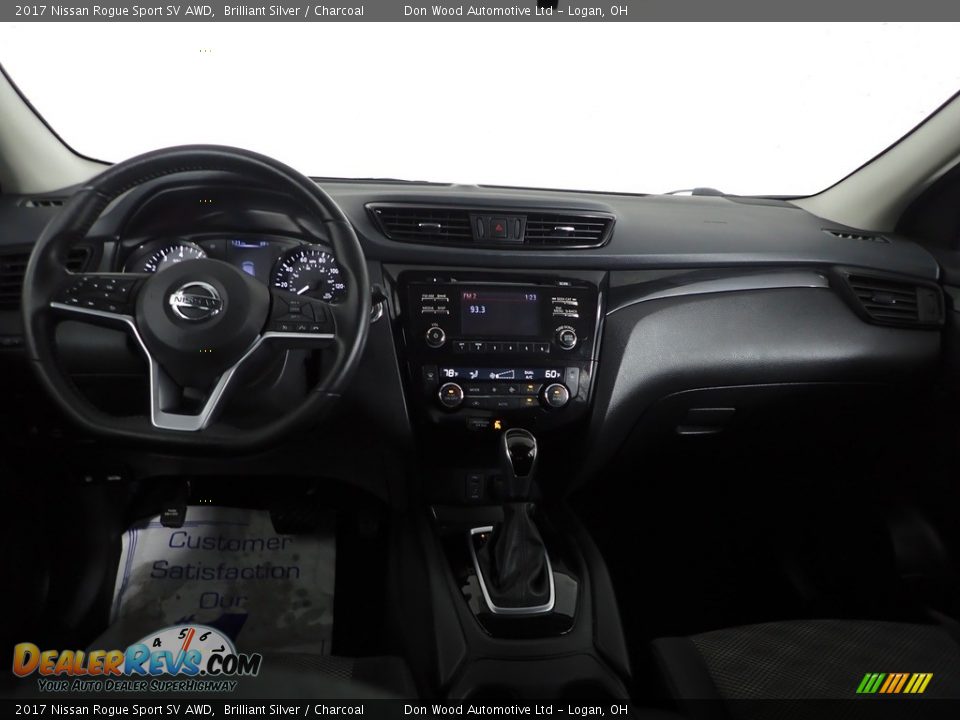 2017 Nissan Rogue Sport SV AWD Brilliant Silver / Charcoal Photo #25
