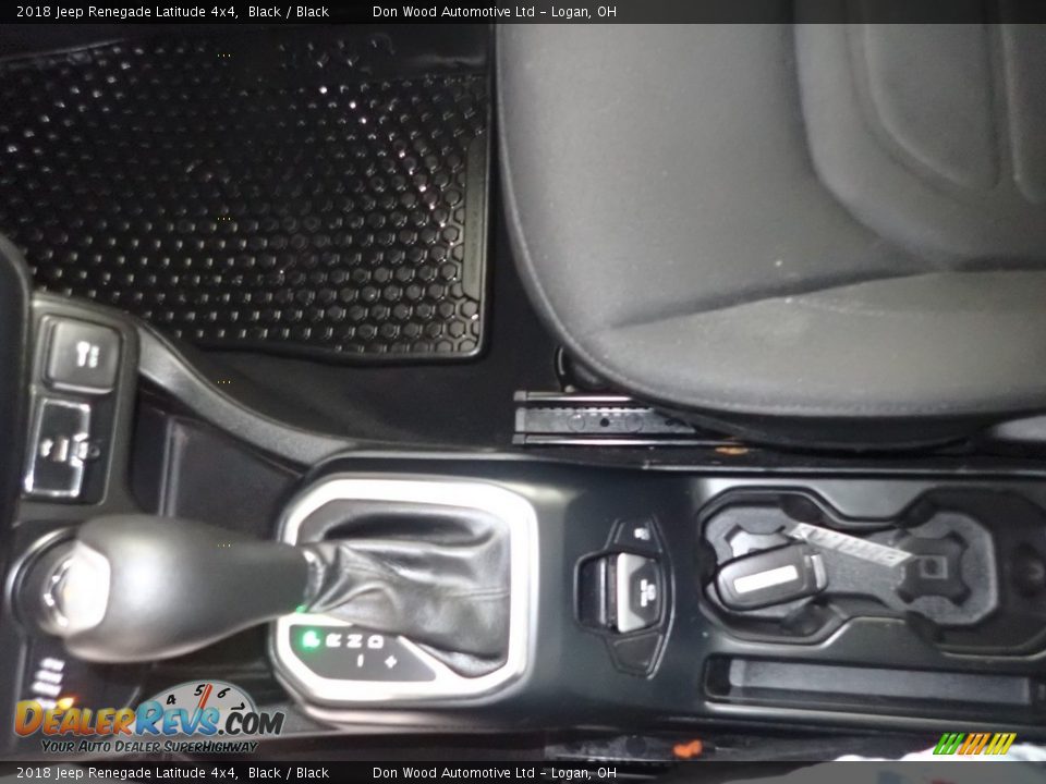 2018 Jeep Renegade Latitude 4x4 Black / Black Photo #22