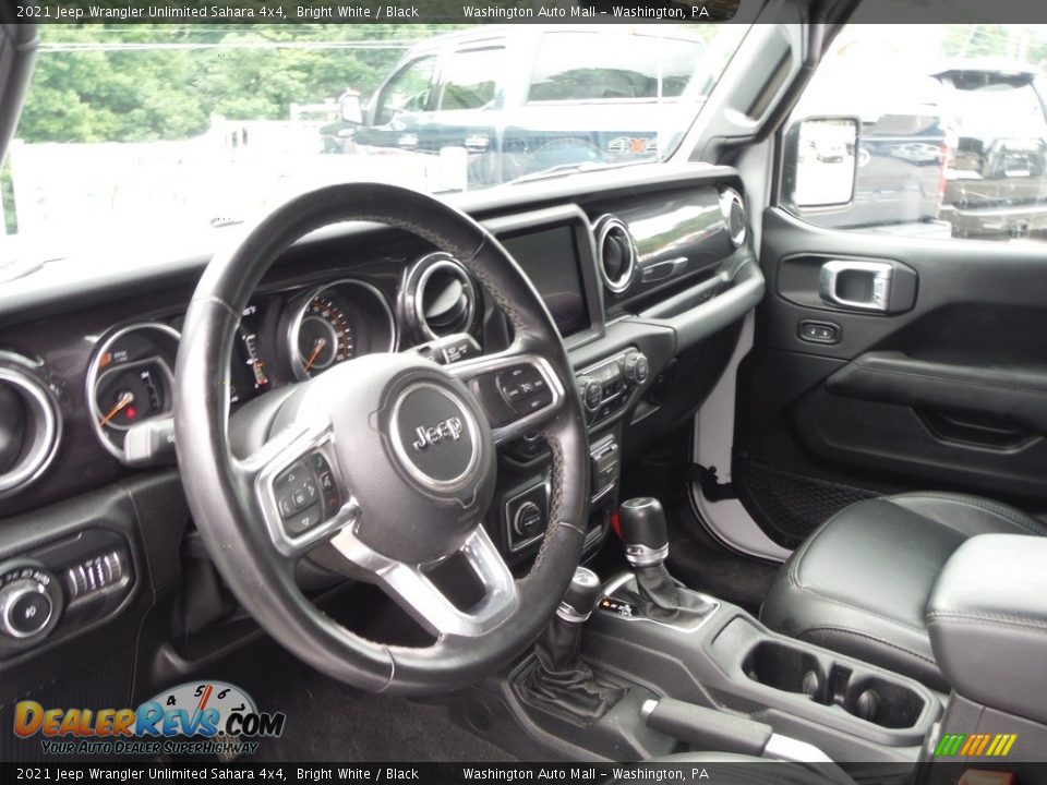 2021 Jeep Wrangler Unlimited Sahara 4x4 Bright White / Black Photo #20