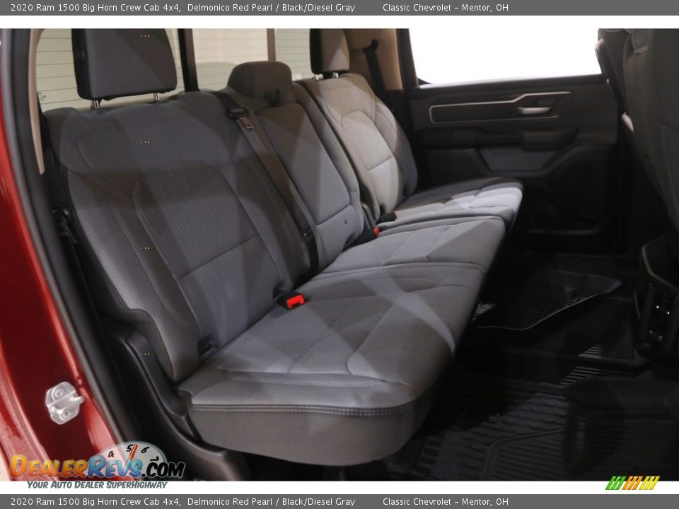 2020 Ram 1500 Big Horn Crew Cab 4x4 Delmonico Red Pearl / Black/Diesel Gray Photo #16