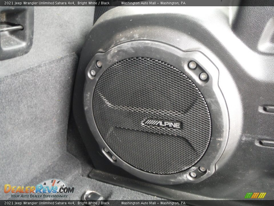 2021 Jeep Wrangler Unlimited Sahara 4x4 Bright White / Black Photo #29