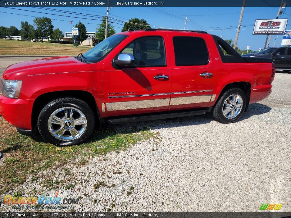 2010 Chevrolet Avalanche LTZ 4x4 Victory Red / Ebony Photo #31