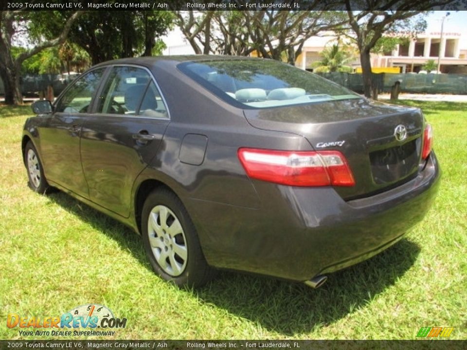 2009 Toyota Camry LE V6 Magnetic Gray Metallic / Ash Photo #5