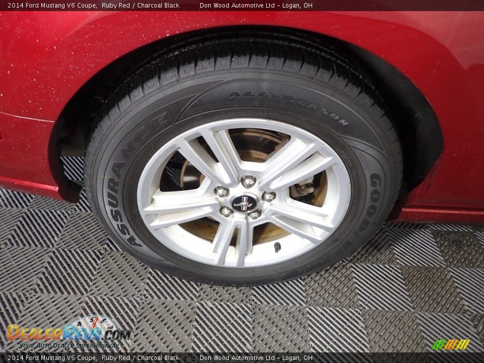 2014 Ford Mustang V6 Coupe Ruby Red / Charcoal Black Photo #25