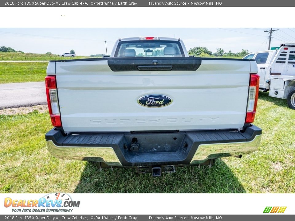 2018 Ford F350 Super Duty XL Crew Cab 4x4 Oxford White / Earth Gray Photo #5