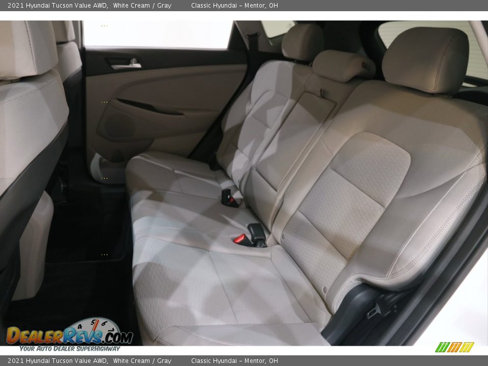 2021 Hyundai Tucson Value AWD White Cream / Gray Photo #16