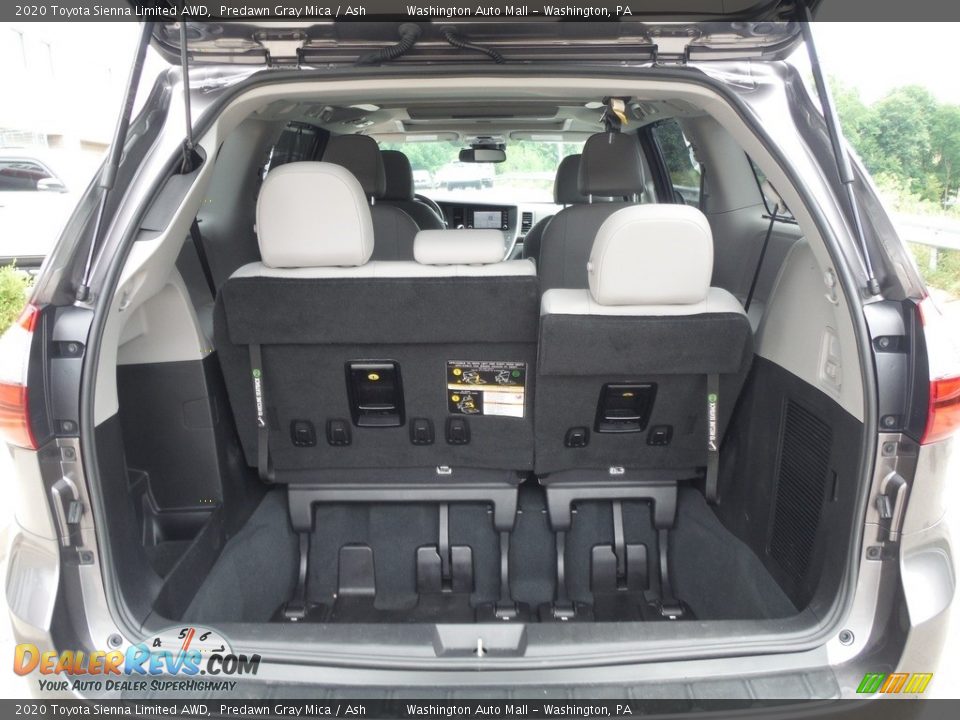 2020 Toyota Sienna Limited AWD Predawn Gray Mica / Ash Photo #34