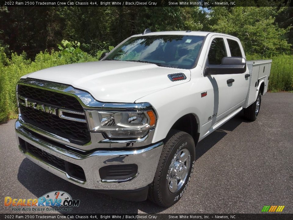 2022 Ram 2500 Tradesman Crew Cab Chassis 4x4 Bright White / Black/Diesel Gray Photo #2