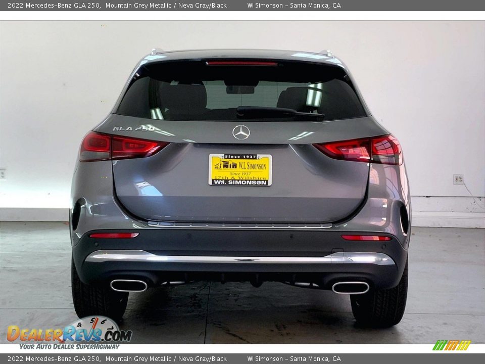 2022 Mercedes-Benz GLA 250 Mountain Grey Metallic / Neva Gray/Black Photo #3