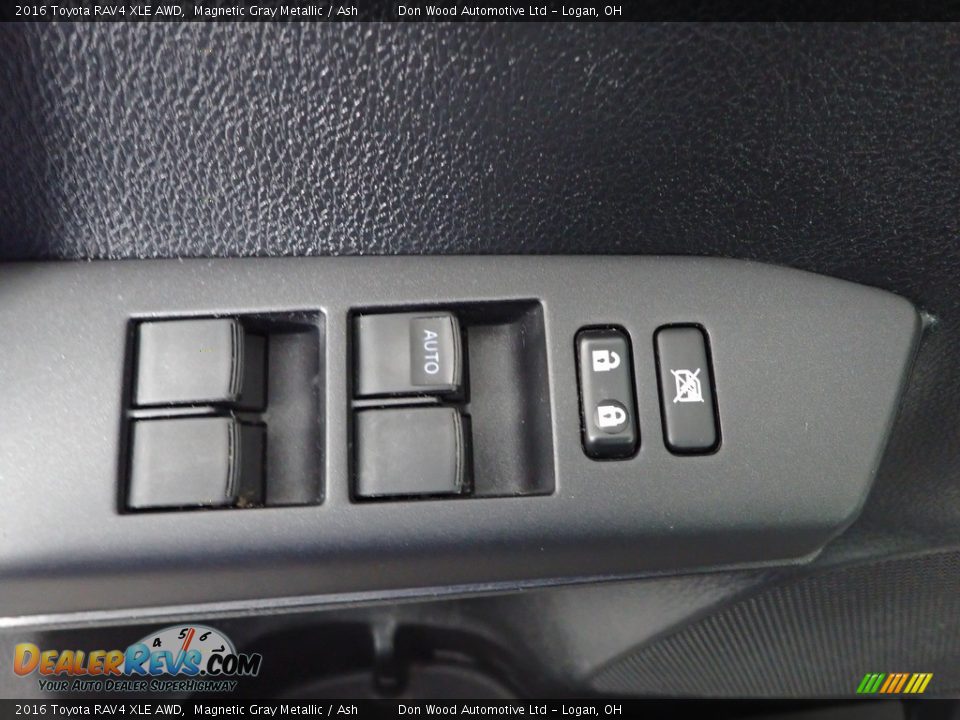 2016 Toyota RAV4 XLE AWD Magnetic Gray Metallic / Ash Photo #13