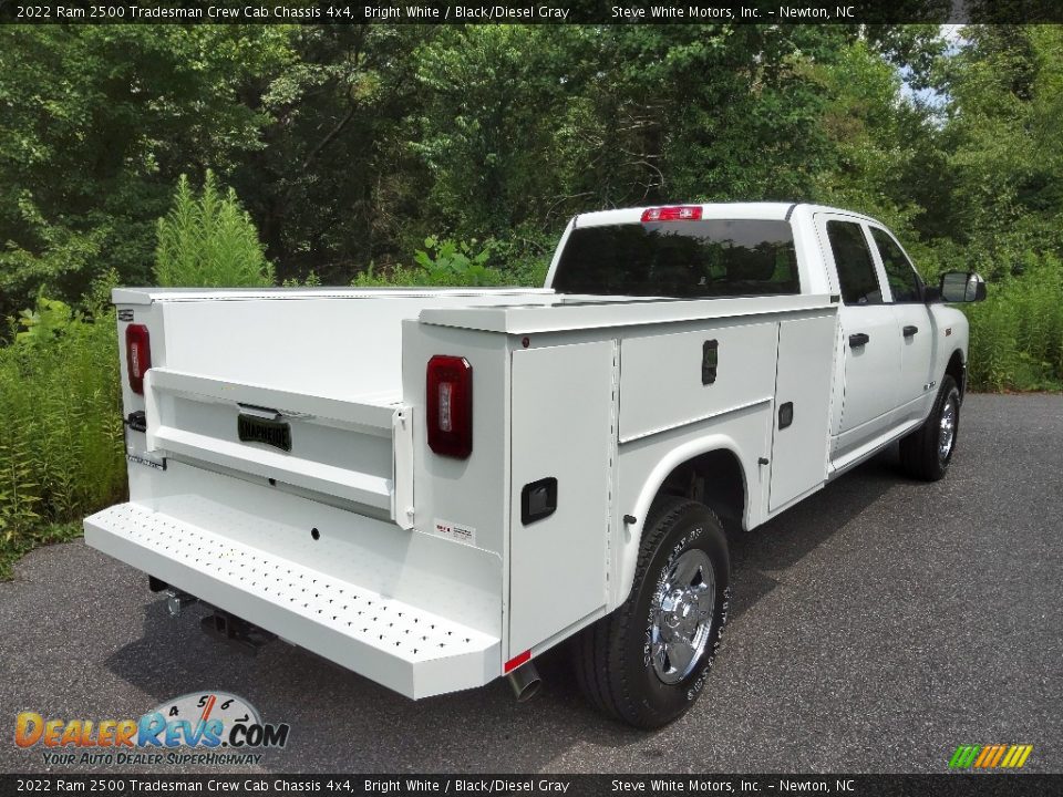 2022 Ram 2500 Tradesman Crew Cab Chassis 4x4 Bright White / Black/Diesel Gray Photo #6