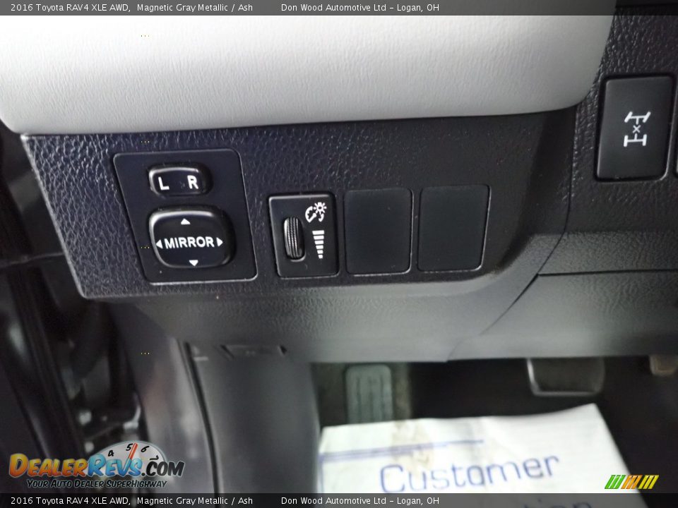 2016 Toyota RAV4 XLE AWD Magnetic Gray Metallic / Ash Photo #16