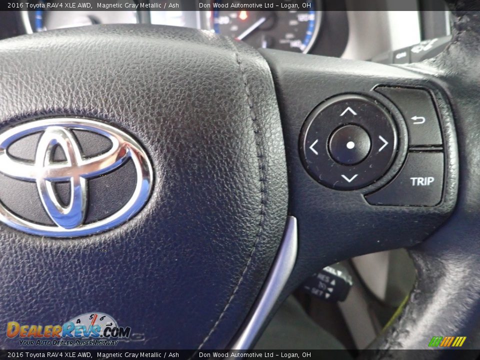 2016 Toyota RAV4 XLE AWD Magnetic Gray Metallic / Ash Photo #18