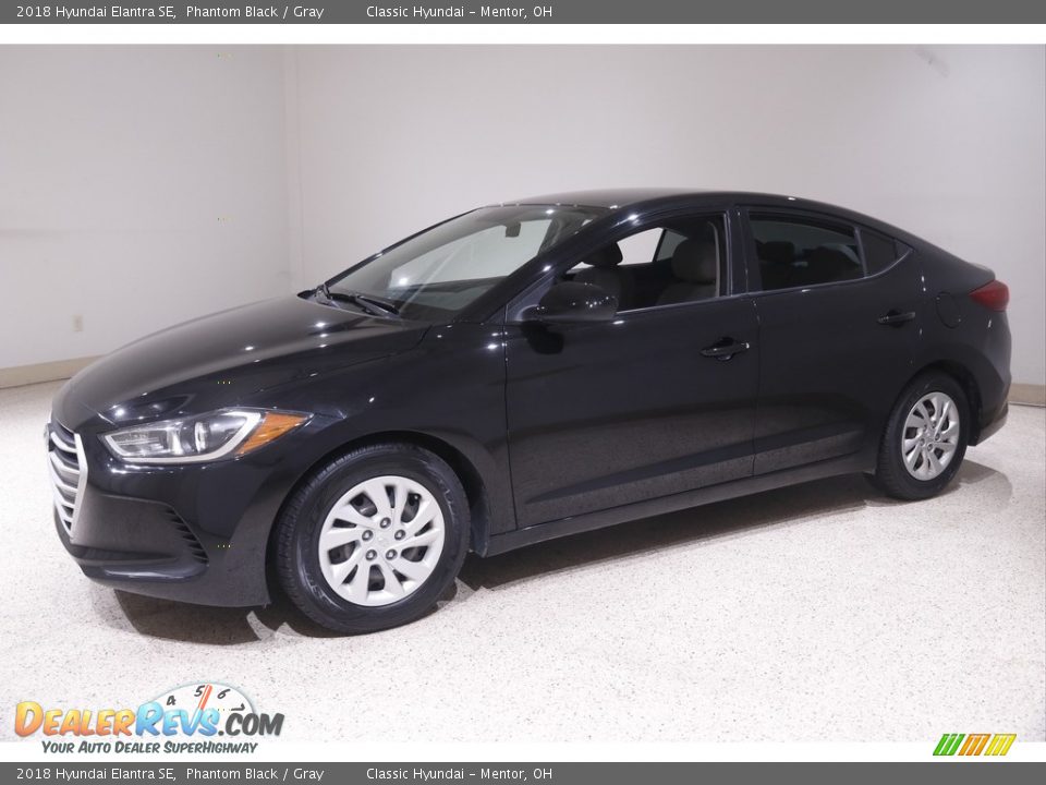 2018 Hyundai Elantra SE Phantom Black / Gray Photo #3