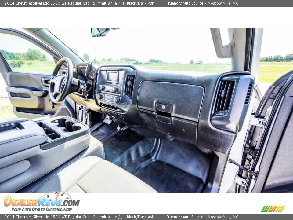 Dashboard of 2014 Chevrolet Silverado 1500 WT Regular Cab Photo #9