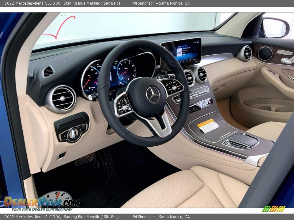 Silk Beige Interior - 2022 Mercedes-Benz GLC 300 Photo #4