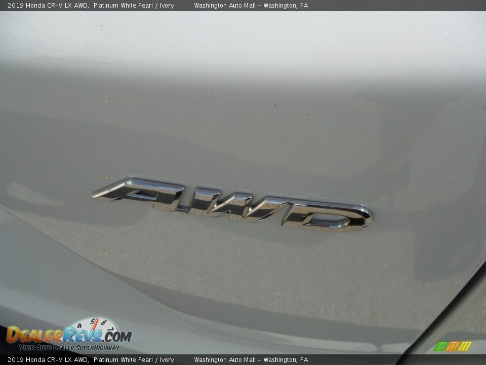 2019 Honda CR-V LX AWD Platinum White Pearl / Ivory Photo #10