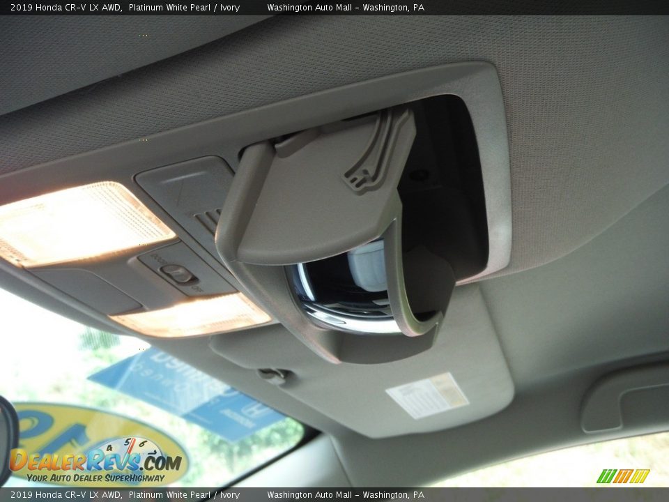 2019 Honda CR-V LX AWD Platinum White Pearl / Ivory Photo #18