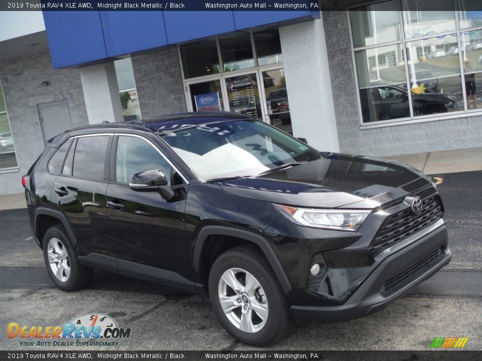 2019 Toyota RAV4 XLE AWD Midnight Black Metallic / Black Photo #1