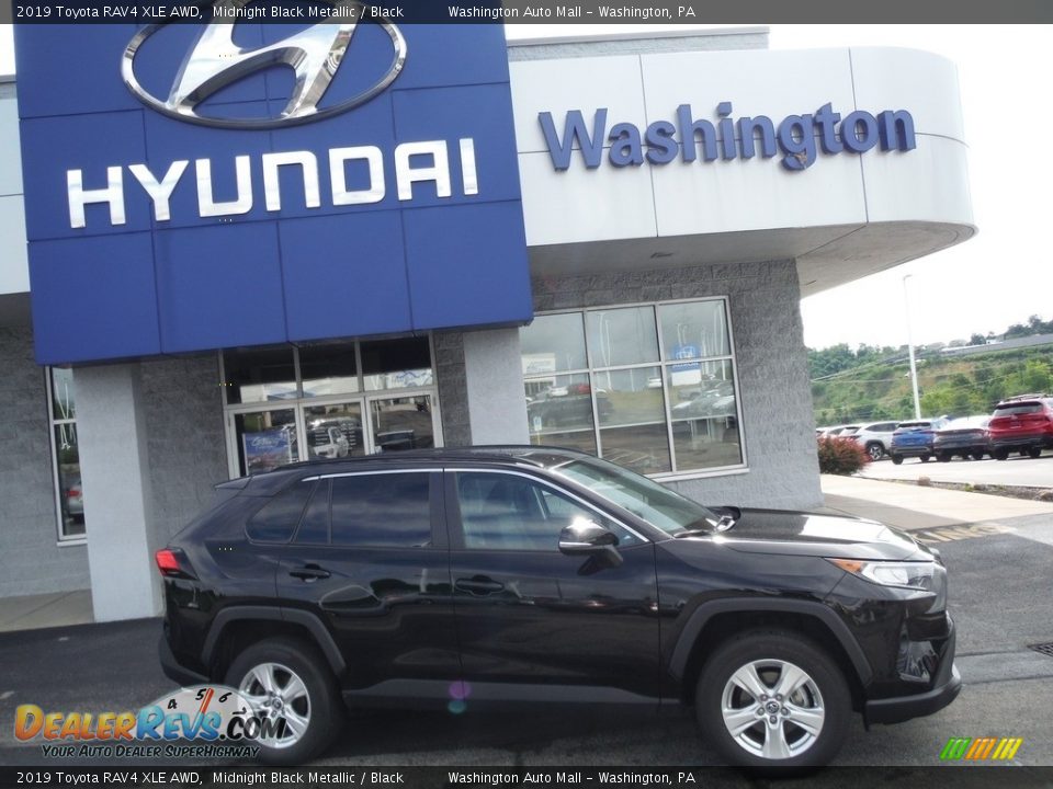 2019 Toyota RAV4 XLE AWD Midnight Black Metallic / Black Photo #2